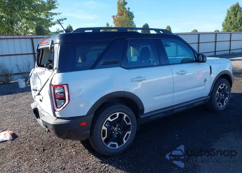 2024 Ford Bronco Sport Outer Banks z USA, uszkodzony, nr VIN 3FMCR9C69RRE75324